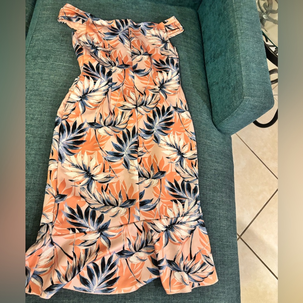 VENUS Peach Dress with Blue and Coral Floral Accents - Picture 4 of 4